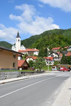 Središče Polhovega Gradca