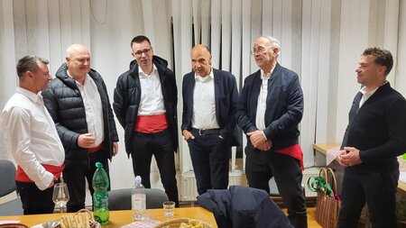 viber_image_2025-11-09_20-42-13-821