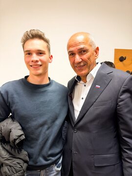 581579718_1380807093412643_3984614083267367367_n